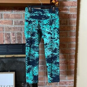 Nike Teal Capri Leggings
